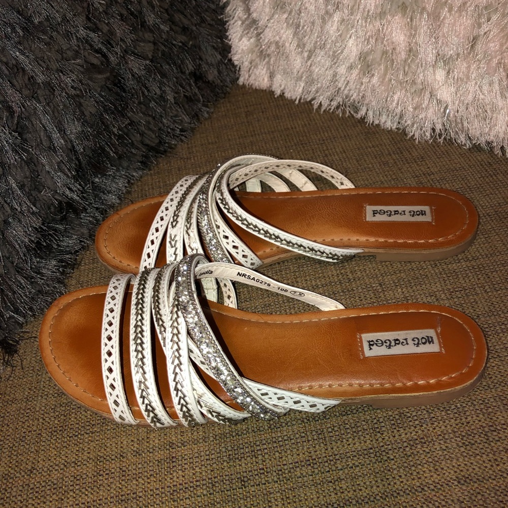 Sandals - Picture 2 of 2